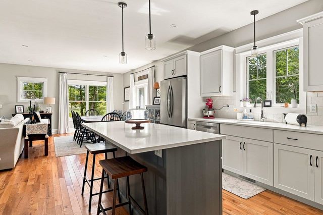 76 Signature Drive, Barrington, NH 03825