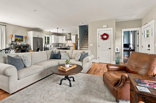 76 Signature Drive, Barrington, NH 03825