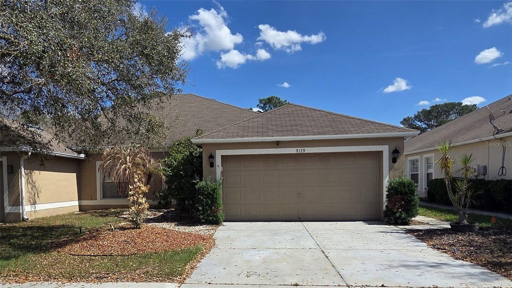 9139 SOUTHERN CHARM CIRCLE, Brooksville, FL 34613
