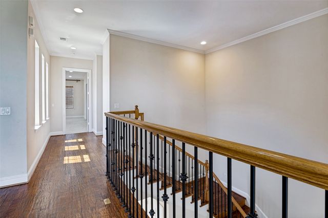 1132 Hemingway Lane, Irving, TX 75063