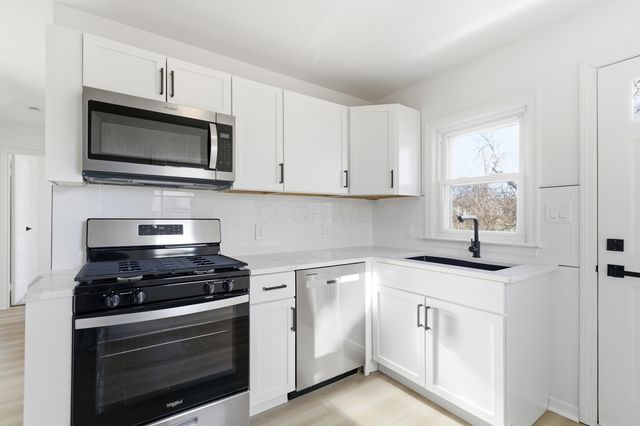 1582 Vendome Drive S, Columbus, OH 43219