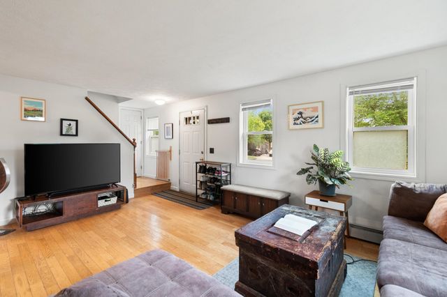 8 Hunting Ridge Lane, Milton, VT 05468