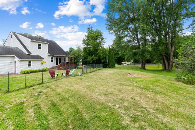 8 Hunting Ridge Lane, Milton, VT 05468