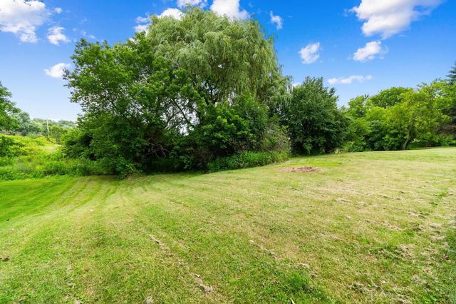 8 Hunting Ridge Lane, Milton, VT 05468