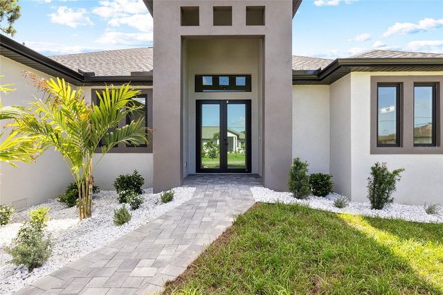 260 TOURNAMENT ROAD, Rotonda West, FL 33947