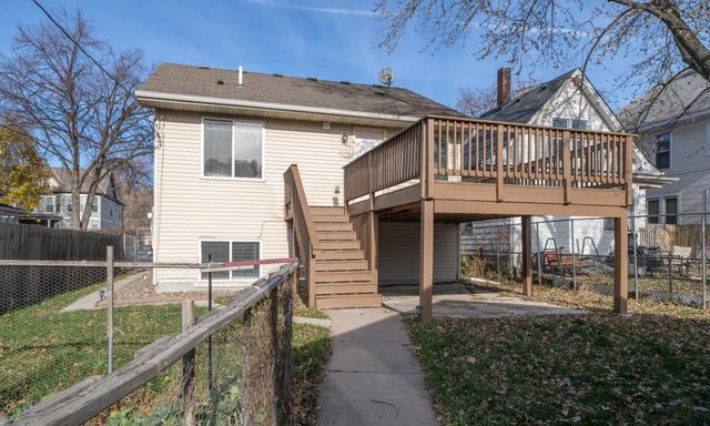 936 Thomas Avenue, Saint Paul, MN 55104