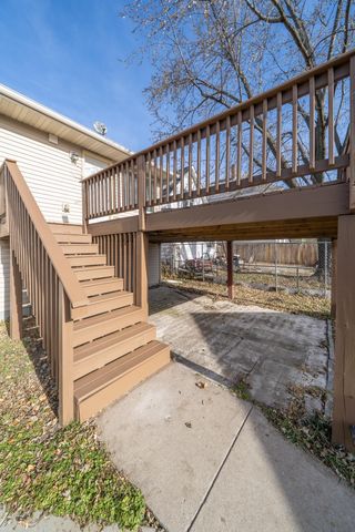 936 Thomas Avenue, Saint Paul, MN 55104