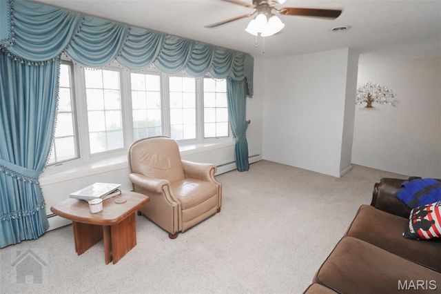 32 Barkley Drive, Waynesville, MO 65583