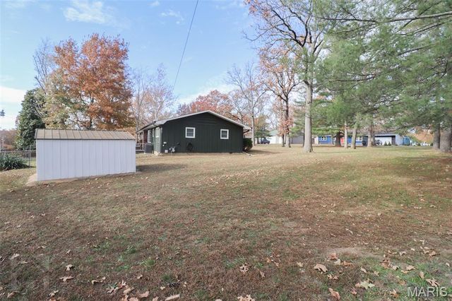 32 Barkley Drive, Waynesville, MO 65583