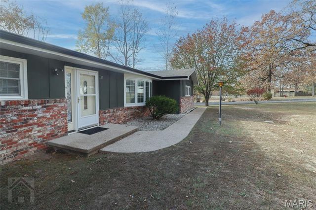 32 Barkley Drive, Waynesville, MO 65583