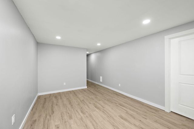 4017 Mica Trail, Eagan, MN 55122