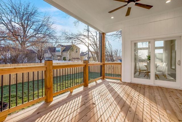 2803 W 73rd Terrace, Prairie Village, KS 66208