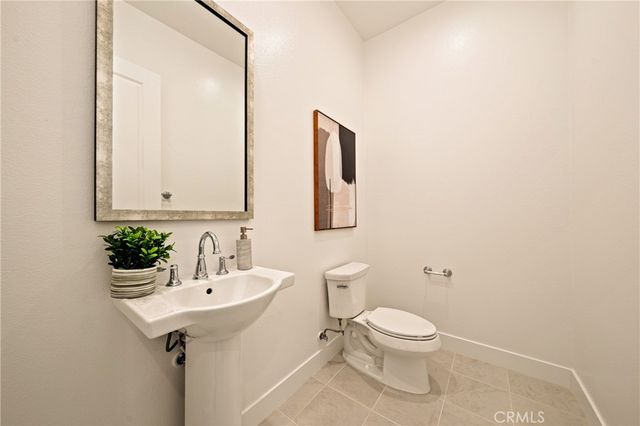12060 Red Hawk Lane, Porter Ranch, CA 91326