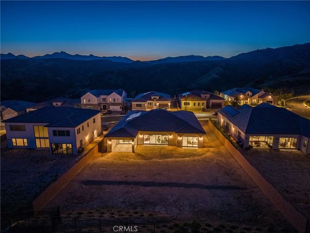 12060 Red Hawk Lane, Porter Ranch, CA 91326