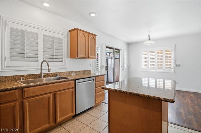 244 Camelback Ridge Avenue, Henderson, NV 89012