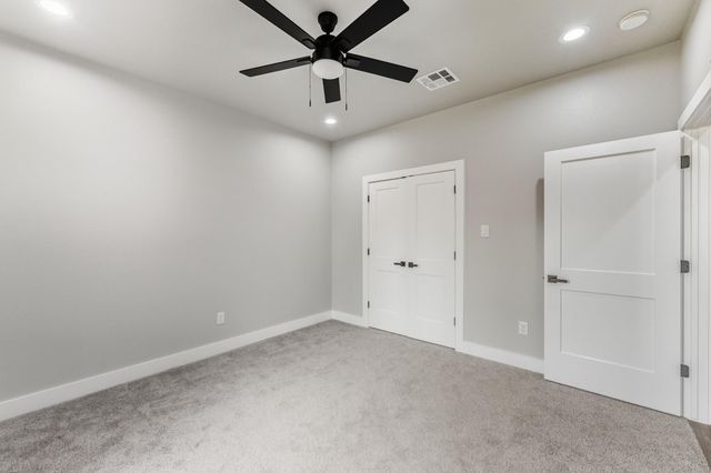 104 Noah Ct, Huntsville, TX 77320