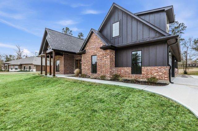 104 Noah Ct, Huntsville, TX 77320