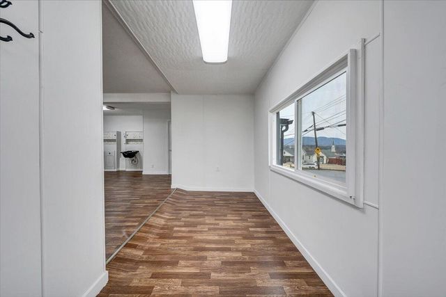 801 Bedford RD, Vinton, VA 24179