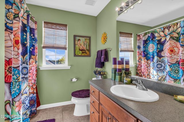 43 Watts Avenue, Barnegat, NJ 08005