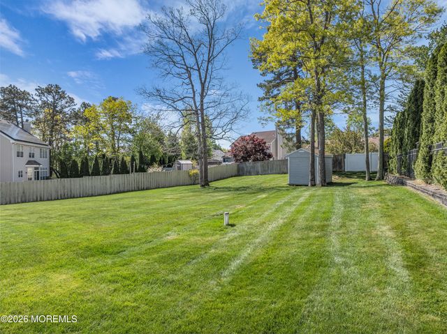43 Watts Avenue, Barnegat, NJ 08005