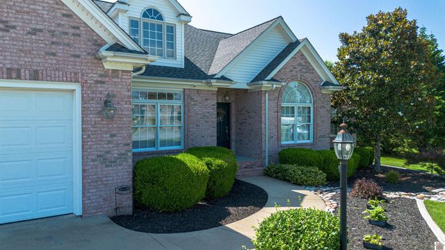 110 Peppers Mill Drive, Paducah, KY 42001