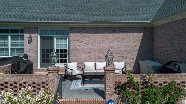 110 Peppers Mill Drive, Paducah, KY 42001