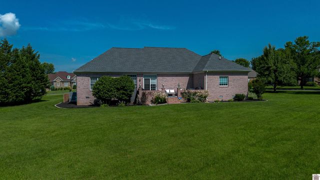 110 Peppers Mill Drive, Paducah, KY 42001
