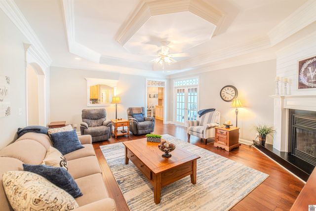 110 Peppers Mill Drive, Paducah, KY 42001