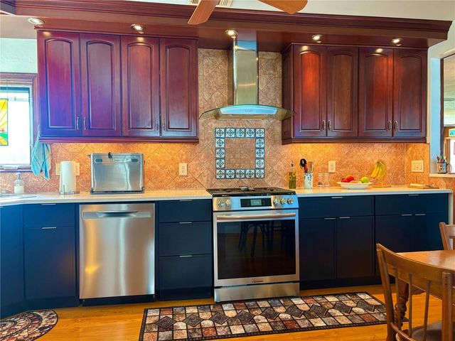 173 DEVON DRIVE, Clearwater Beach, FL 33767