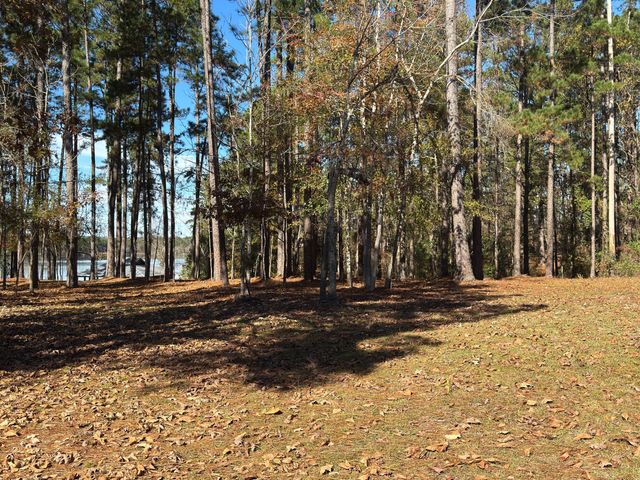 34 Bent Pebble Point, Lumberton, MS 39455