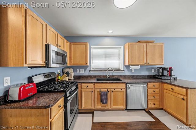 36711 Truman Street, New Baltimore, MI 48047