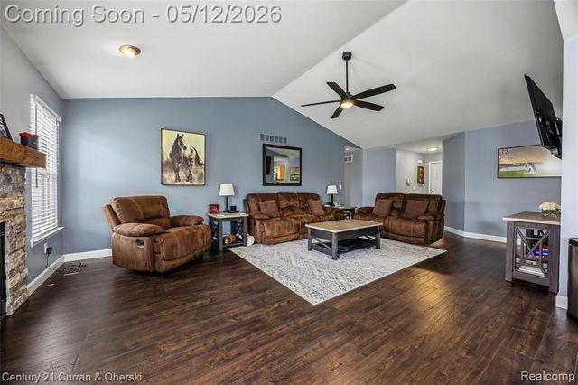 36711 Truman Street, New Baltimore, MI 48047