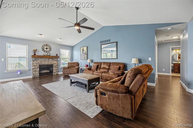 36711 Truman Street, New Baltimore, MI 48047
