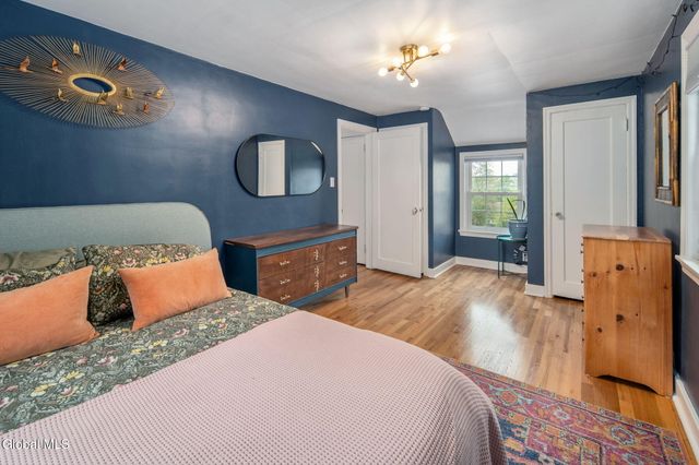 2127 McClellan Street, Niskayuna, NY 12309