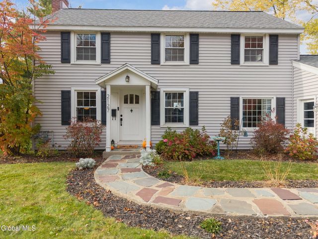 2127 McClellan Street, Niskayuna, NY 12309