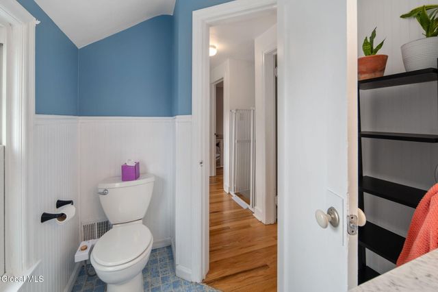 2127 McClellan Street, Niskayuna, NY 12309