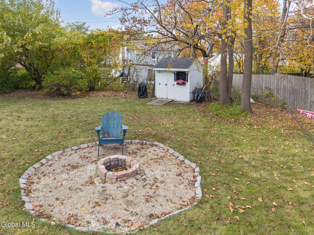 2127 McClellan Street, Niskayuna, NY 12309