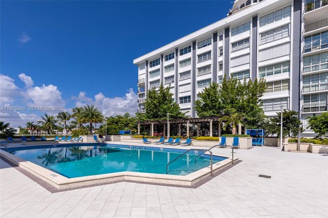 5600 Collins Ave 16B, Miami Beach, FL 33140