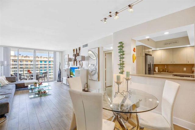 5600 Collins Ave 16B, Miami Beach, FL 33140