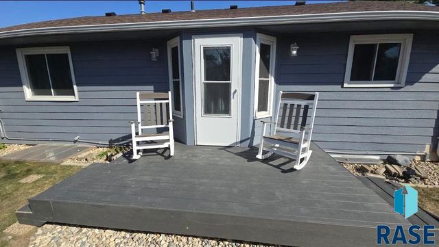 4409 S Holbrook Ave Avenue, Sioux Falls, SD 57106