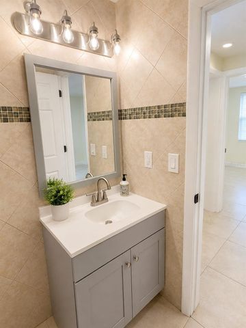 14490 SW 41ST AVENUE ROAD, Ocala, FL 34473
