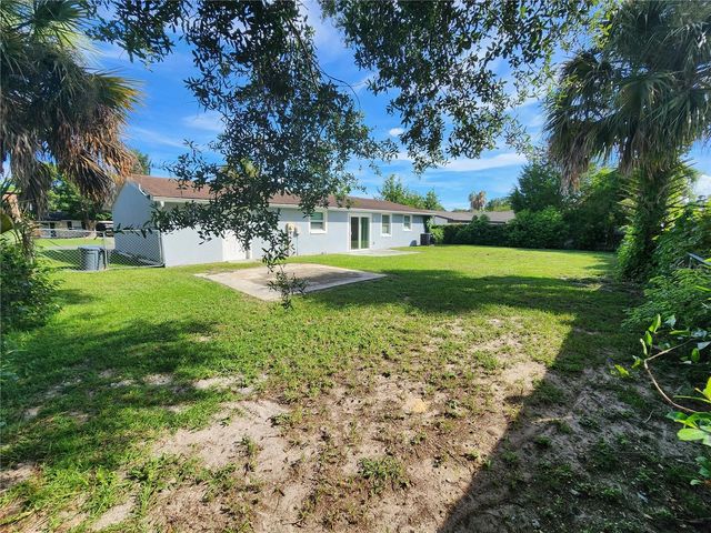 14490 SW 41ST AVENUE ROAD, Ocala, FL 34473