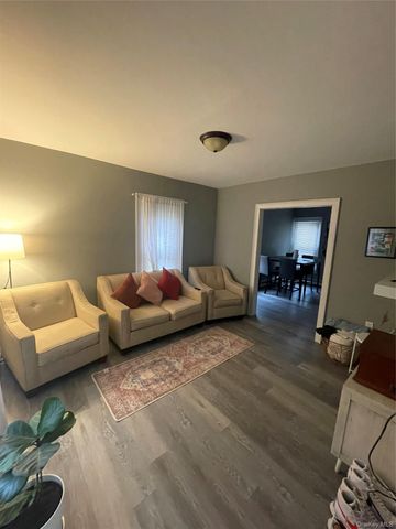98 Oak Street 96-98, Walden, NY 12586