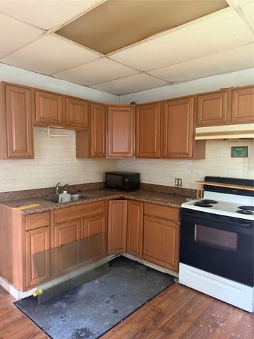 98 Oak Street 96-98, Walden, NY 12586