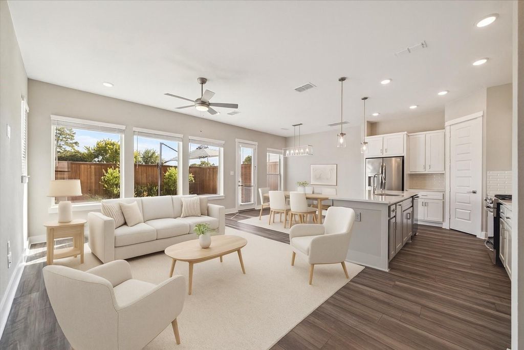 10961 Hewitt Cliff Lane, Houston, TX 77043