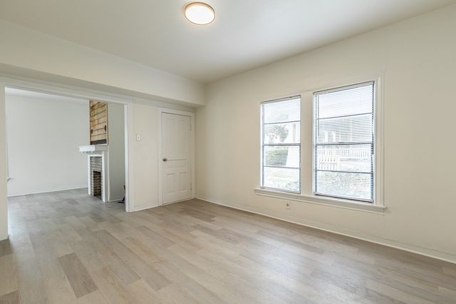515 N 15th Street 517, Waco, TX 76707