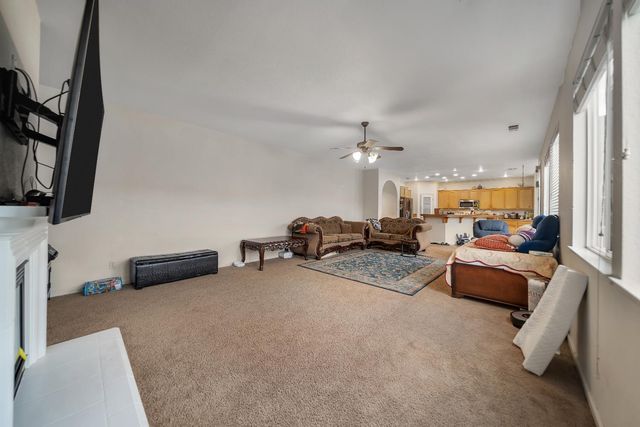 2841 BLUE OAK Ct, Turlock, CA 95382