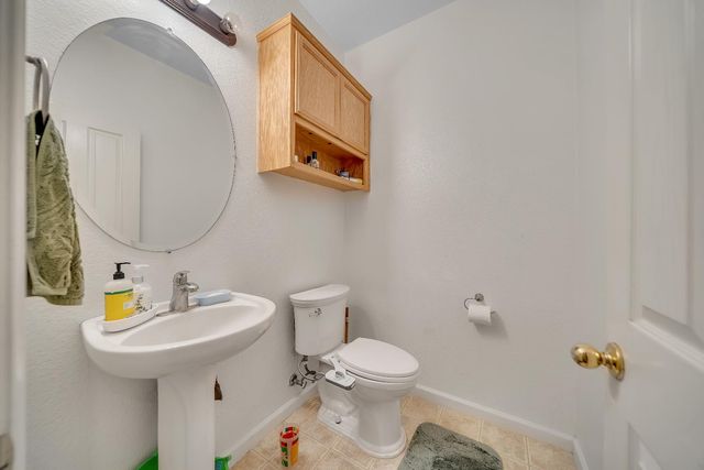 2841 BLUE OAK Ct, Turlock, CA 95382