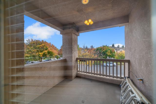 2841 BLUE OAK Ct, Turlock, CA 95382