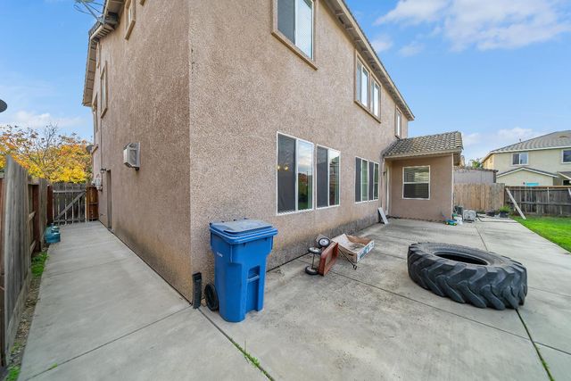 2841 BLUE OAK Ct, Turlock, CA 95382